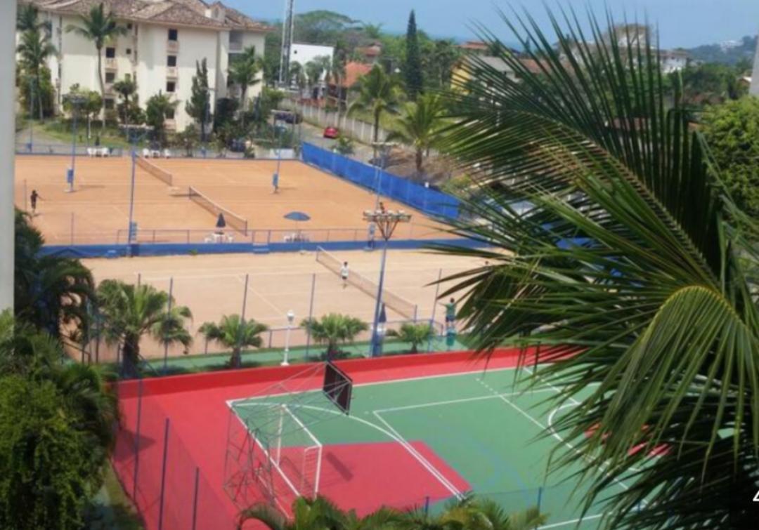 Апартаменти Ubatuba Apto. Wembley Tenis Екстер'єр фото